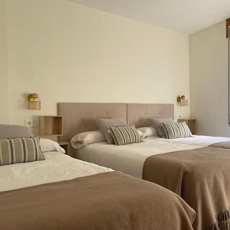 Pension Cantabrico Navia Buitenkant foto